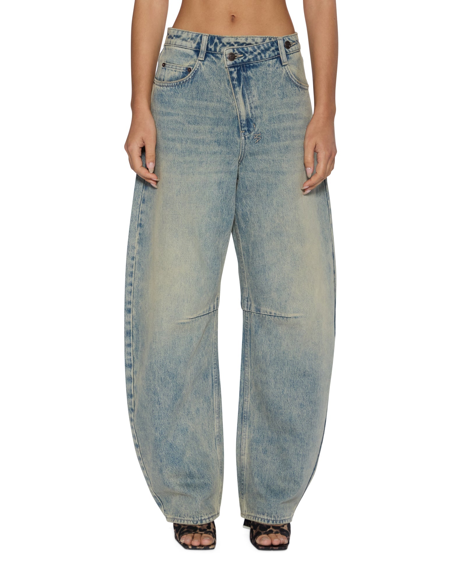 BARRELJEANFOLK