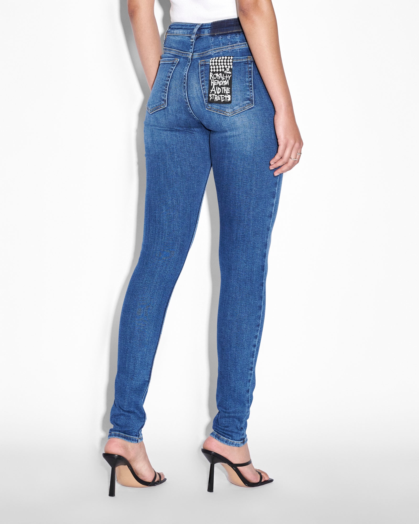 WOMENS  SPRAY ON XTRA RECALL SKINNY DENIM JEANS