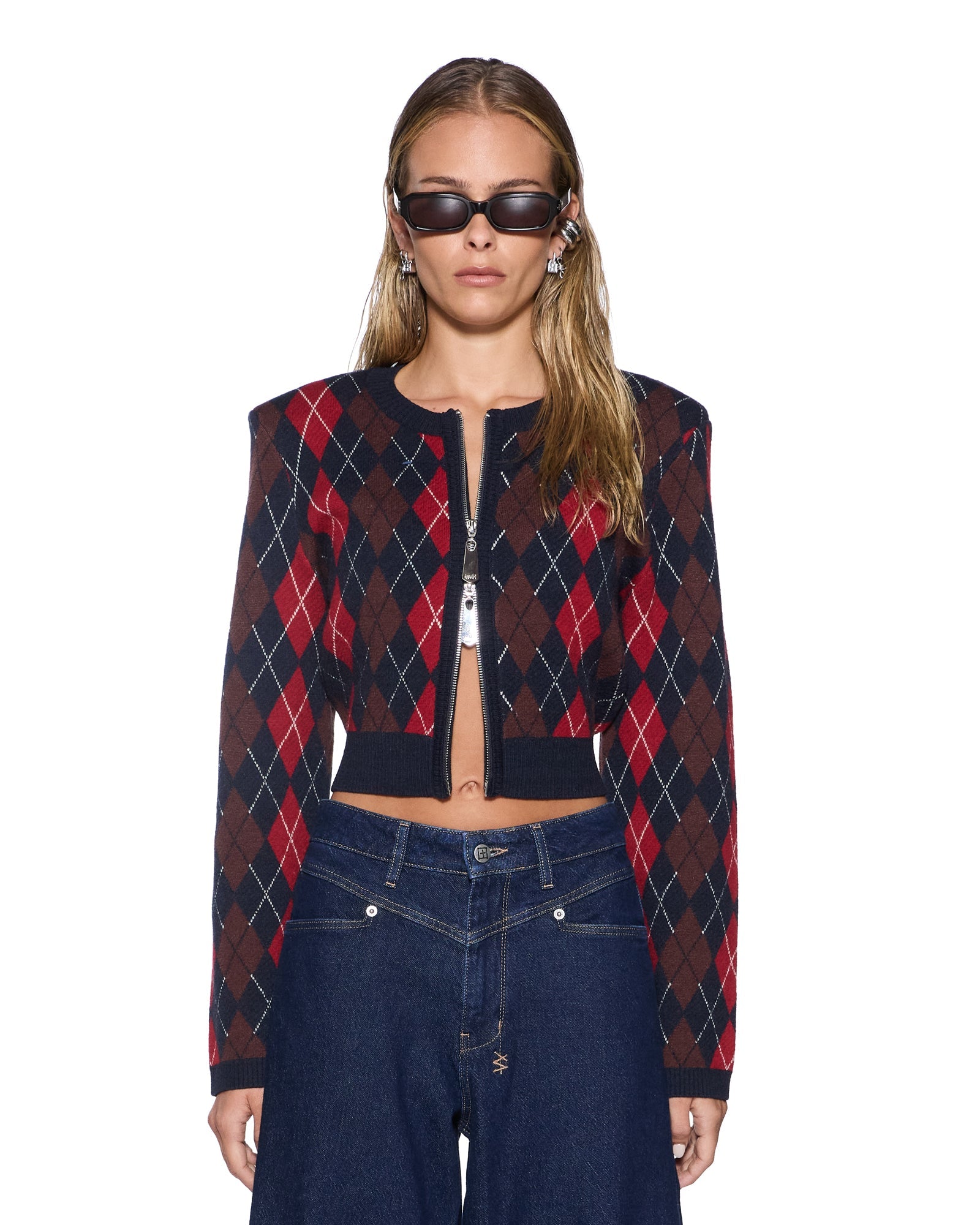 FABLE CARDI RED ARGYLE