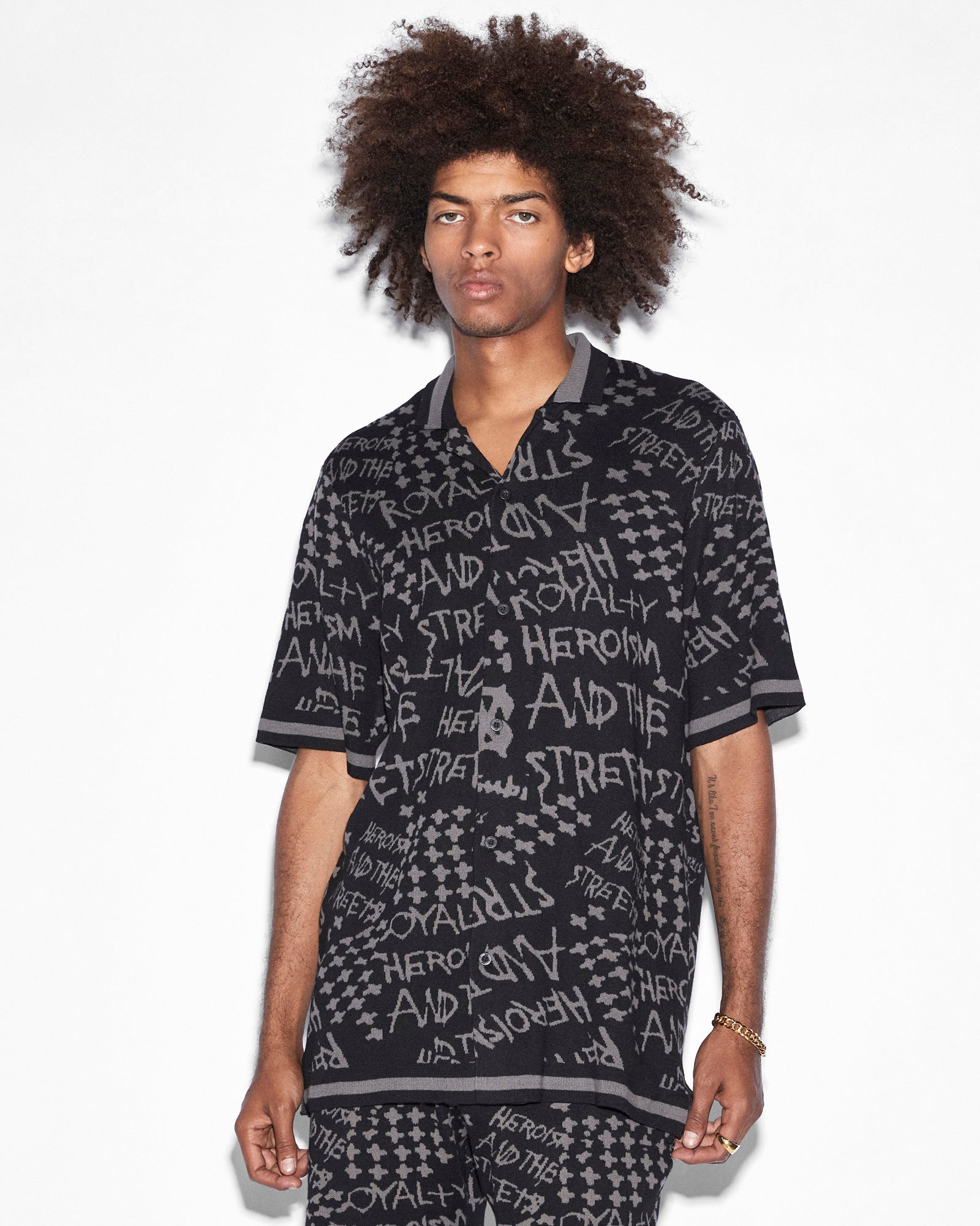 MENS  HEROISM KNIT RESORT SS SHIRT BLACK REGULAR SHIRTS