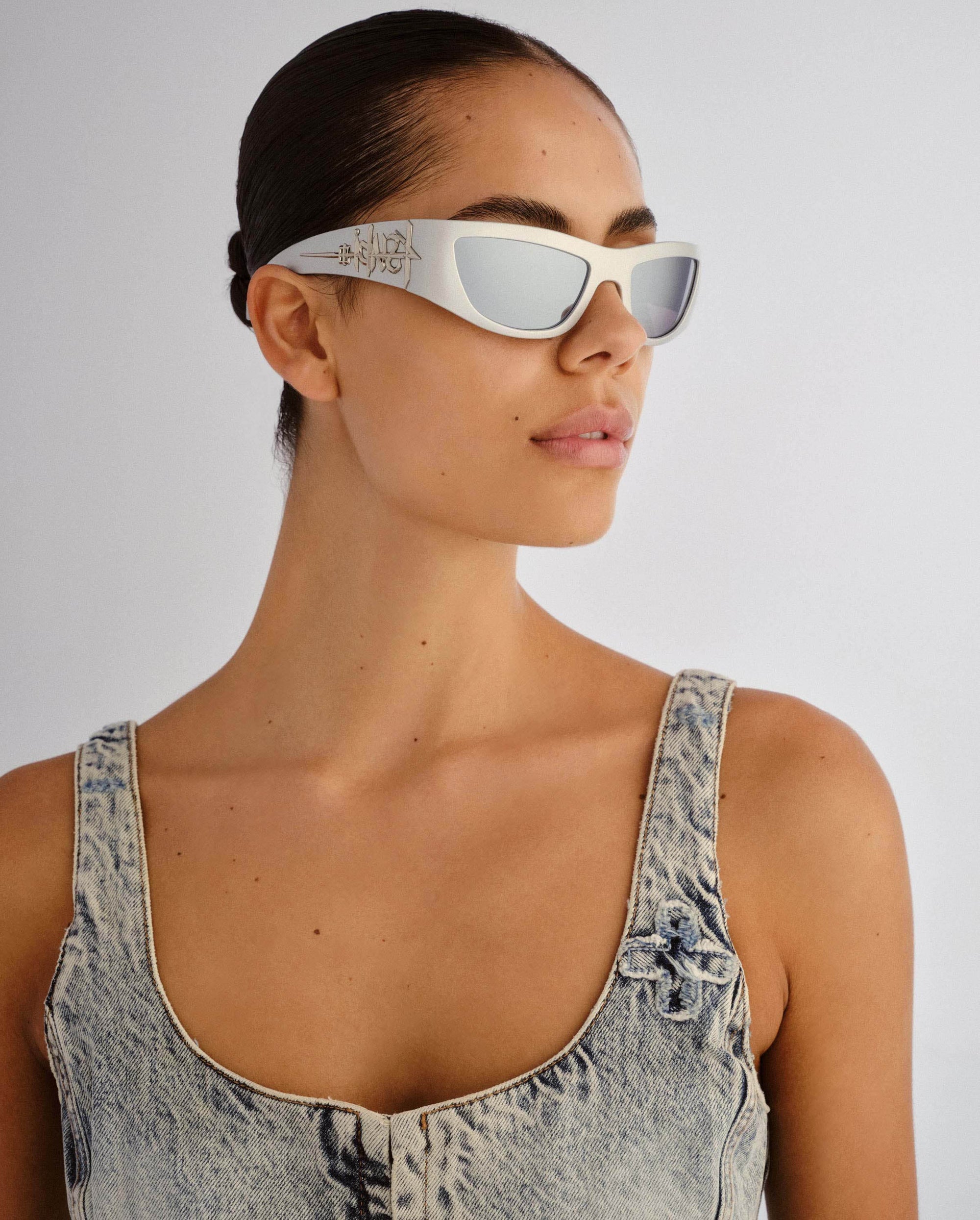  SLOANE SUNGALSSES METALLIC CHROME EYEWEAR
