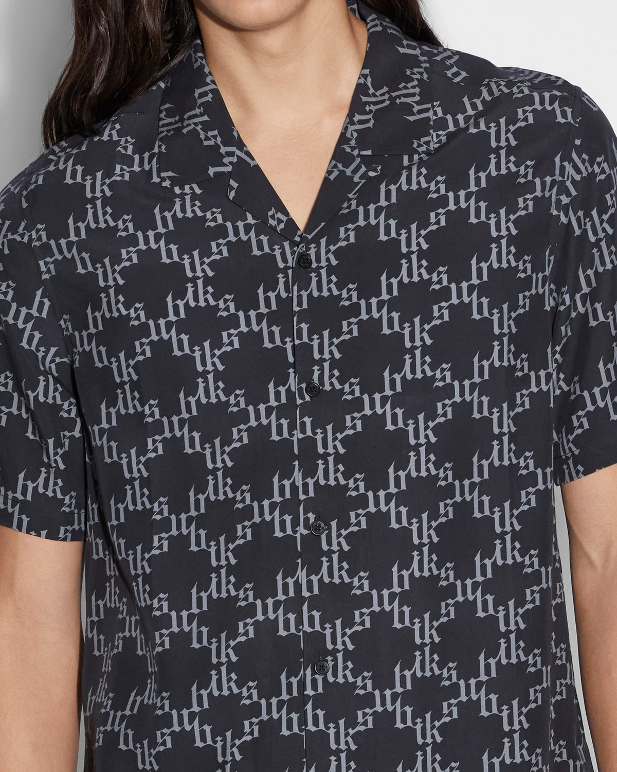 Mens Kult Resort Ss Shirt Black Regular Shirts - Black