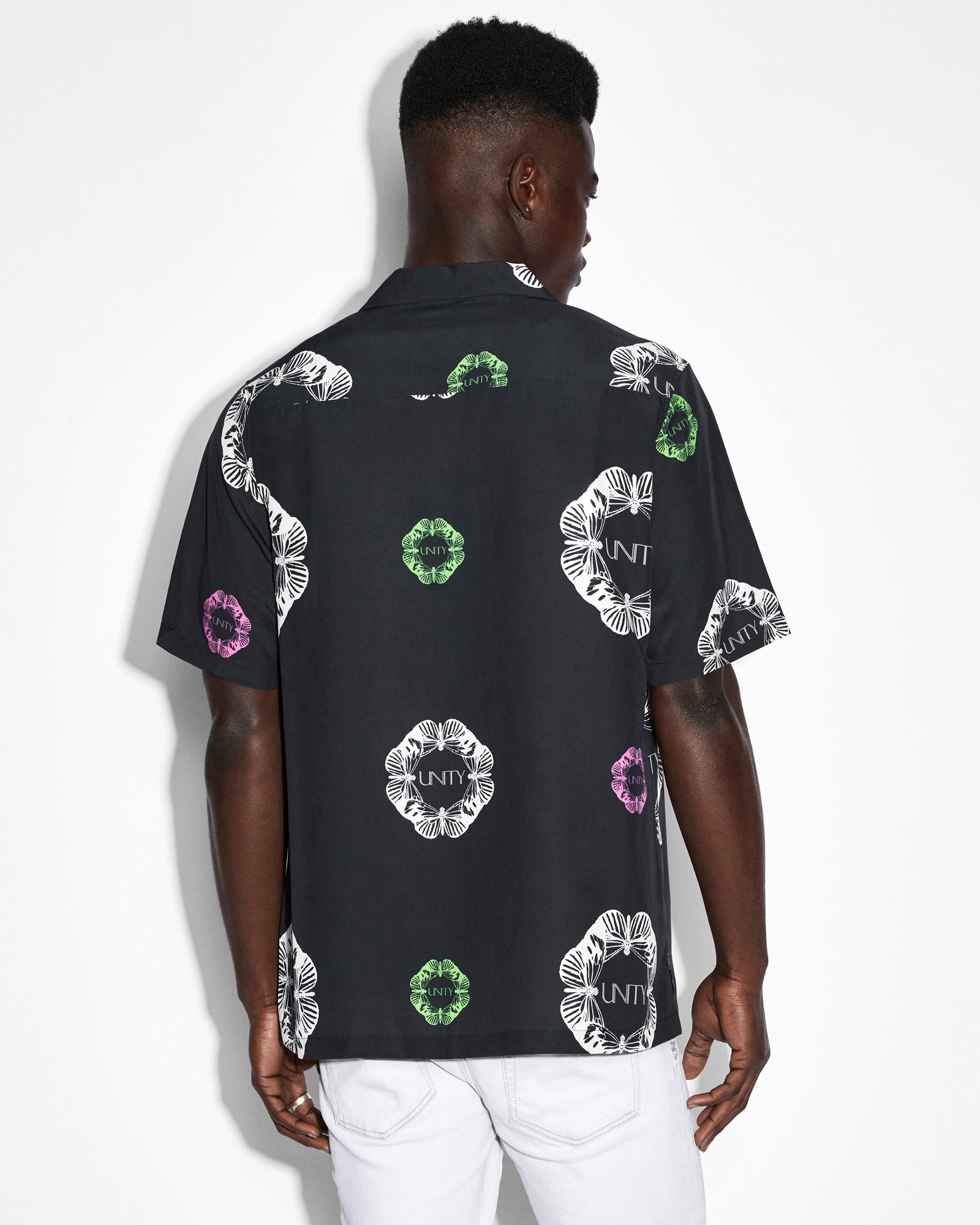 MENS  UNITYFLY RESORT SS SHIRT BLACK REGULAR SHIRTS