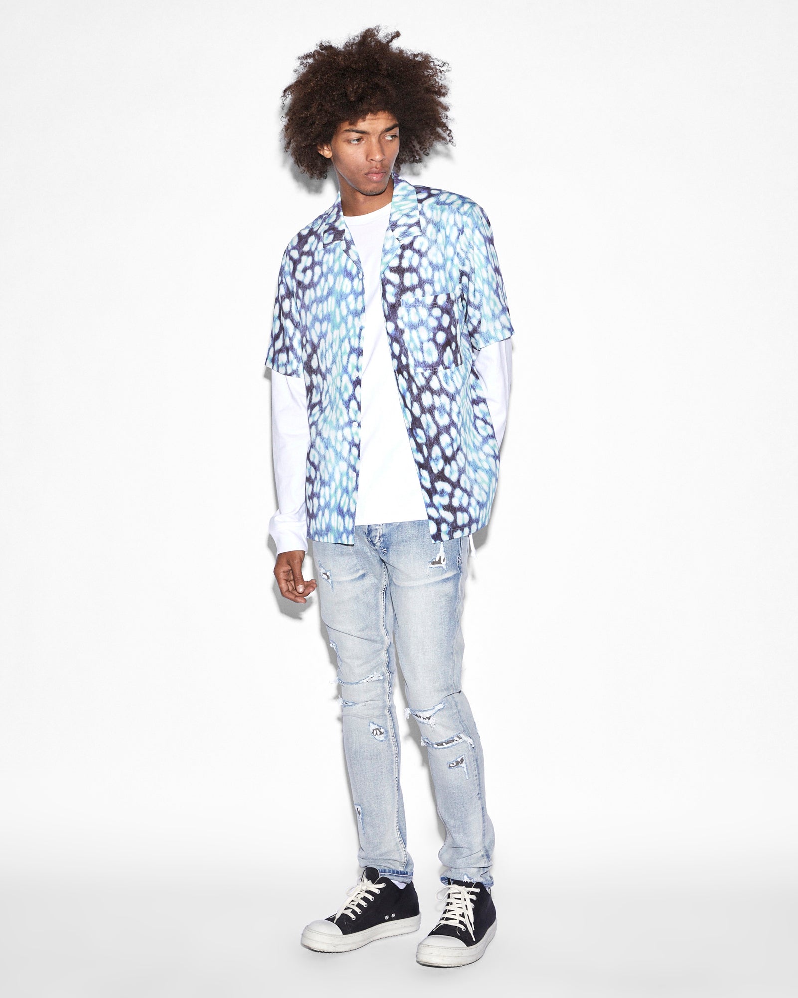 MENS  ULTRA LEO RESORT SS SHIRT MULTI REGULAR SHIRTS