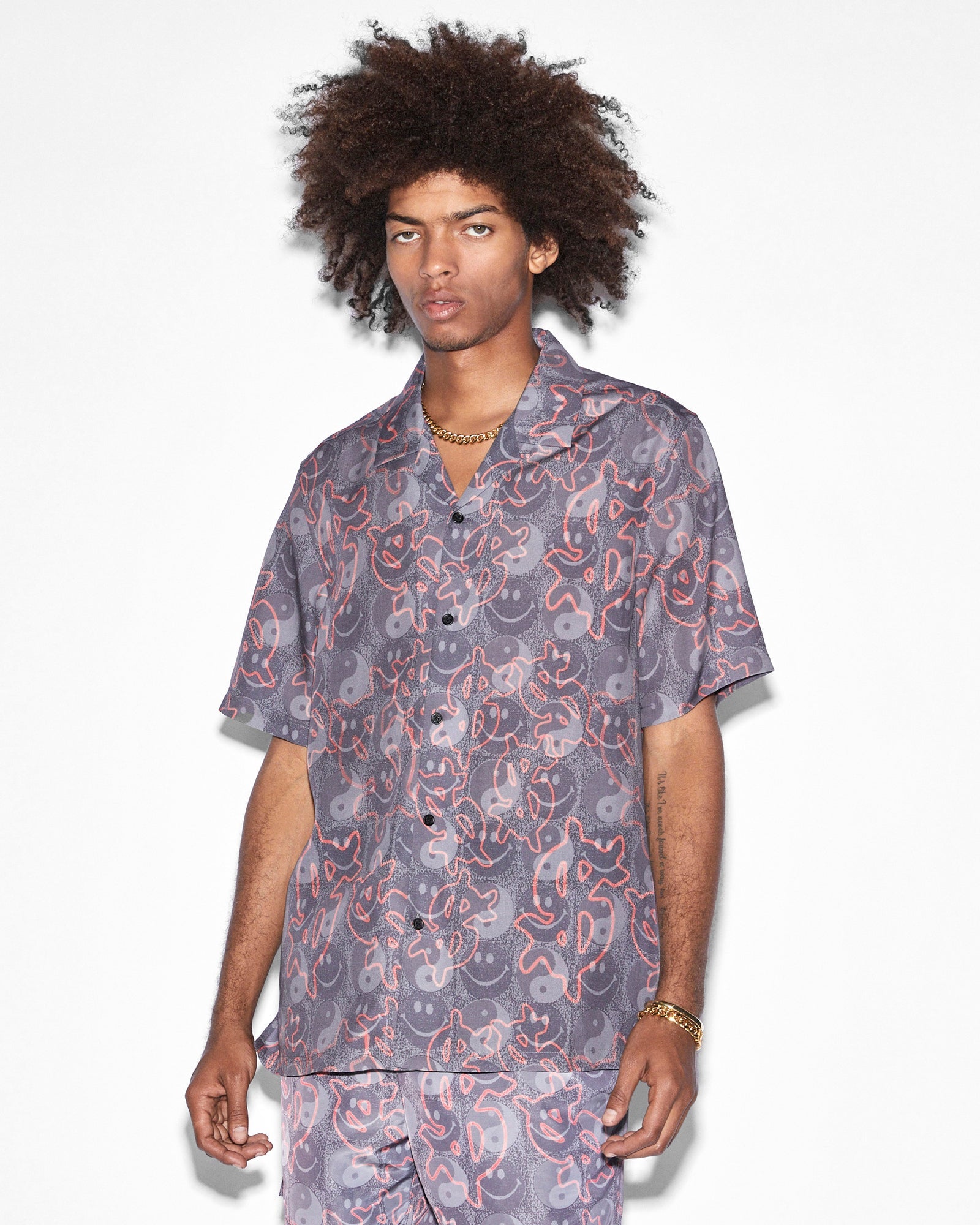 MENS YIN DOLLAR RESORT SS SHIRT MULTI REGULAR SHIRTS