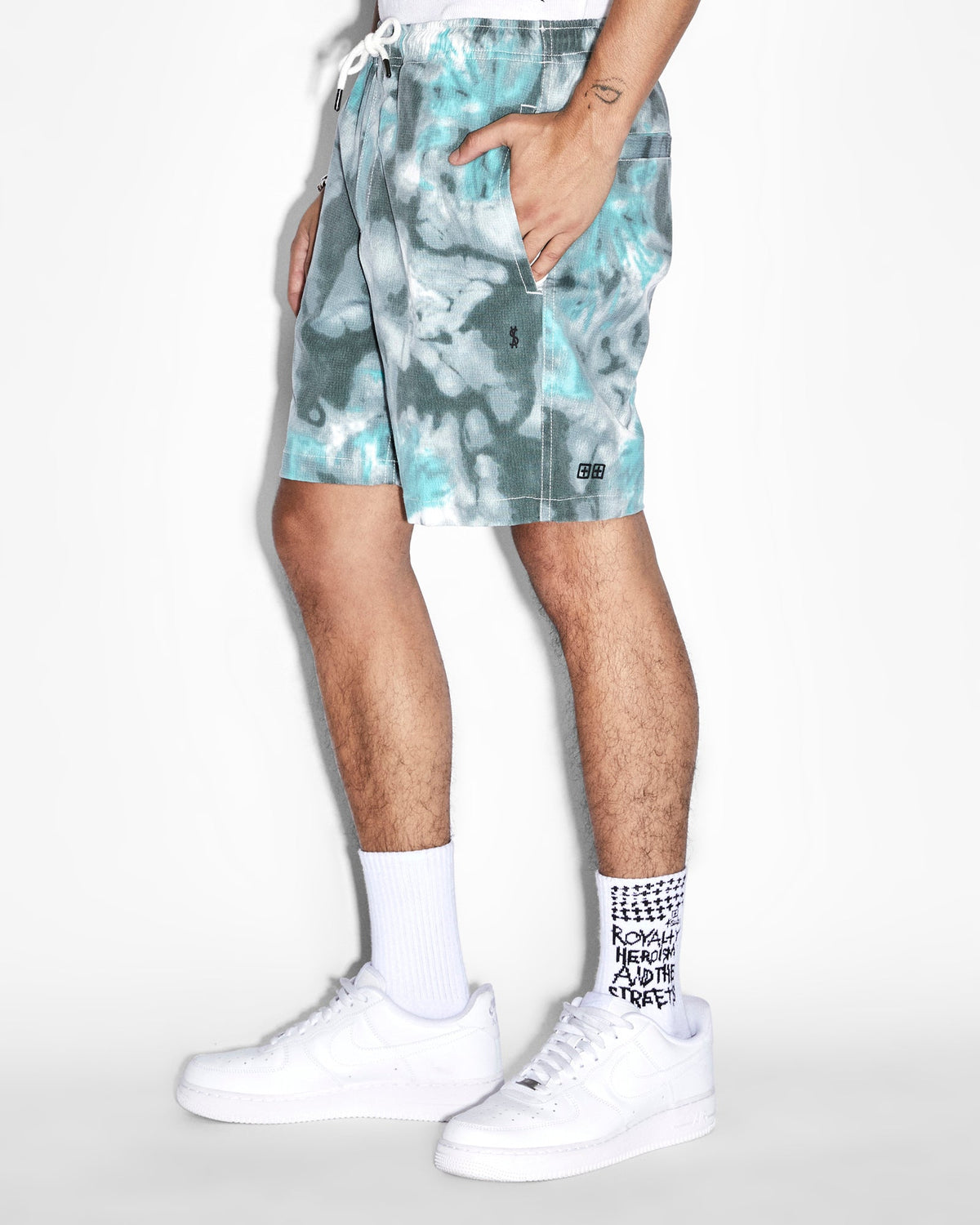 MENS ASTRO SHORT GREEN DYE WALKSHORTS