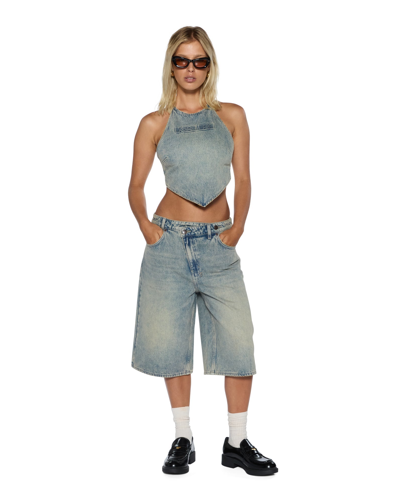WOMENS  LOW RIDER SHORT FOLK RELAXED WALKSHORTS