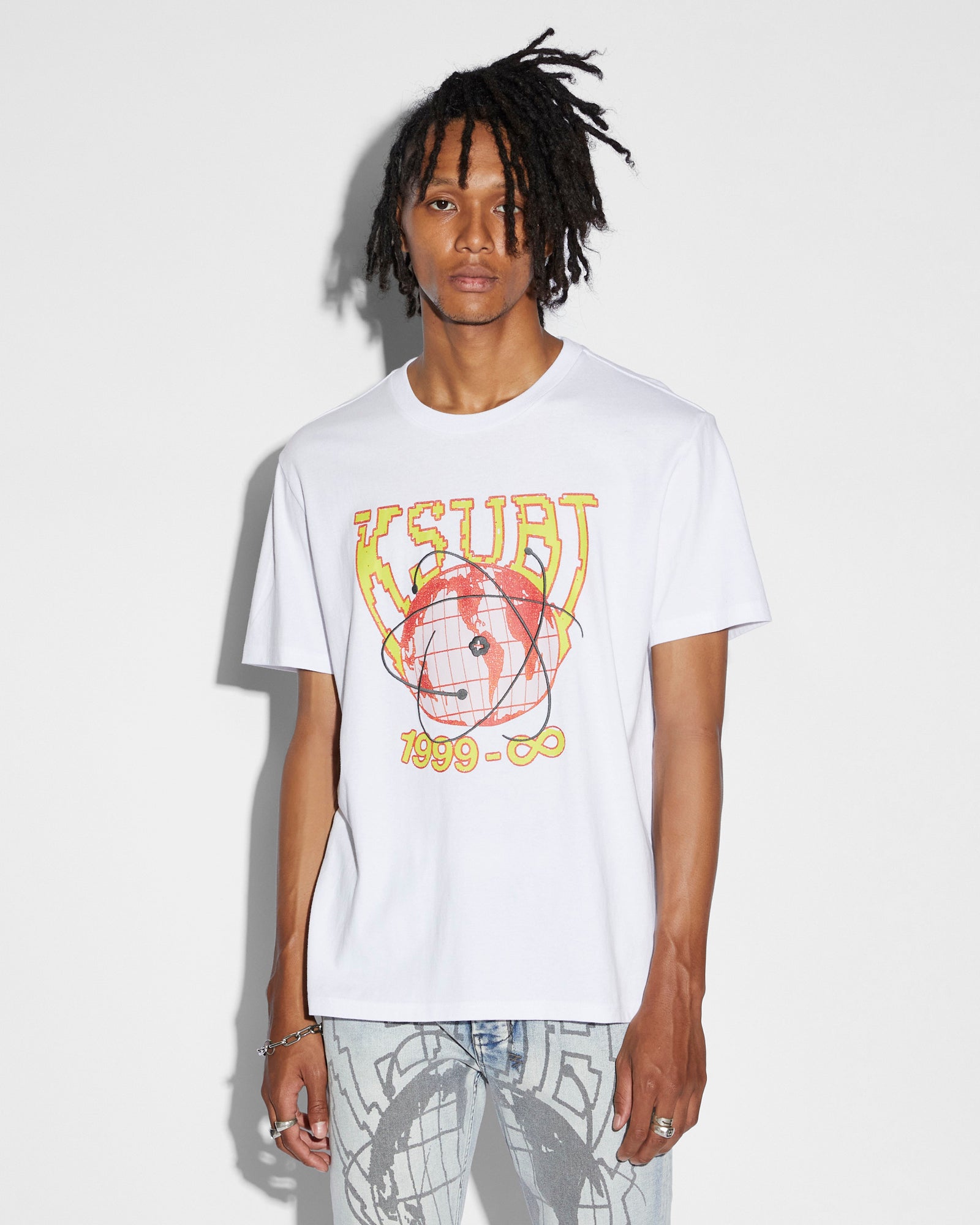 MENS  GLOBE CYCLE KASH SS TRU WHITE REGULAR TEES