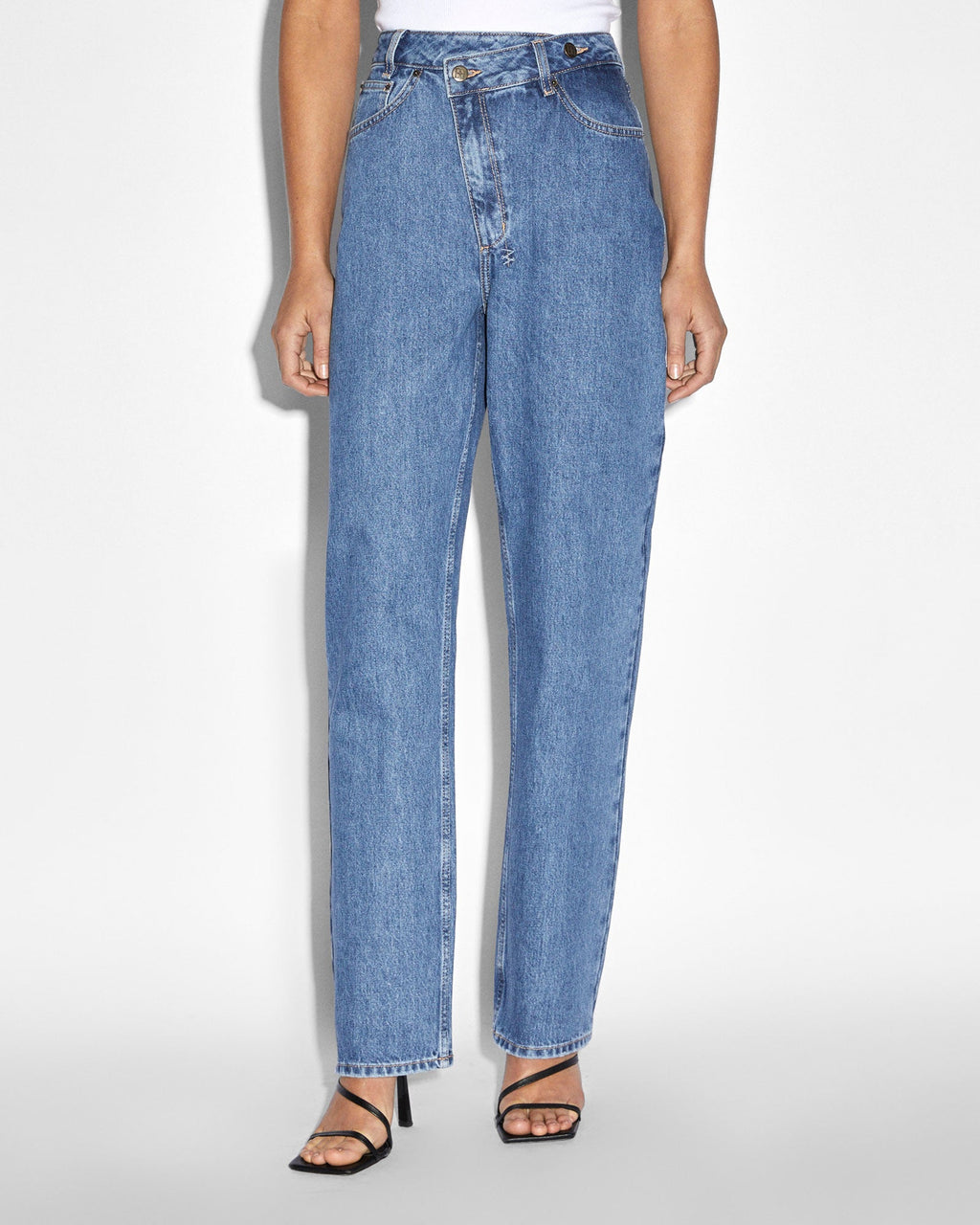 WOMENS RELAX JEAN HERITAGE DENIM JEANS